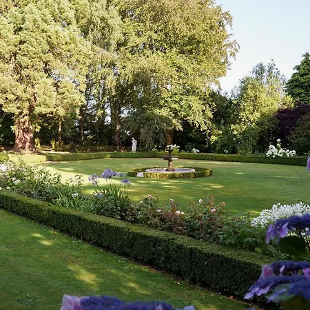 Tinakilly Отель