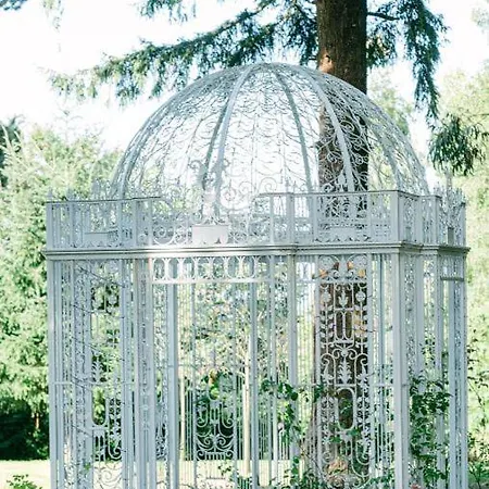 Отель Tinakilly