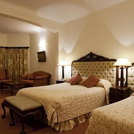 Hotel Tinakilly